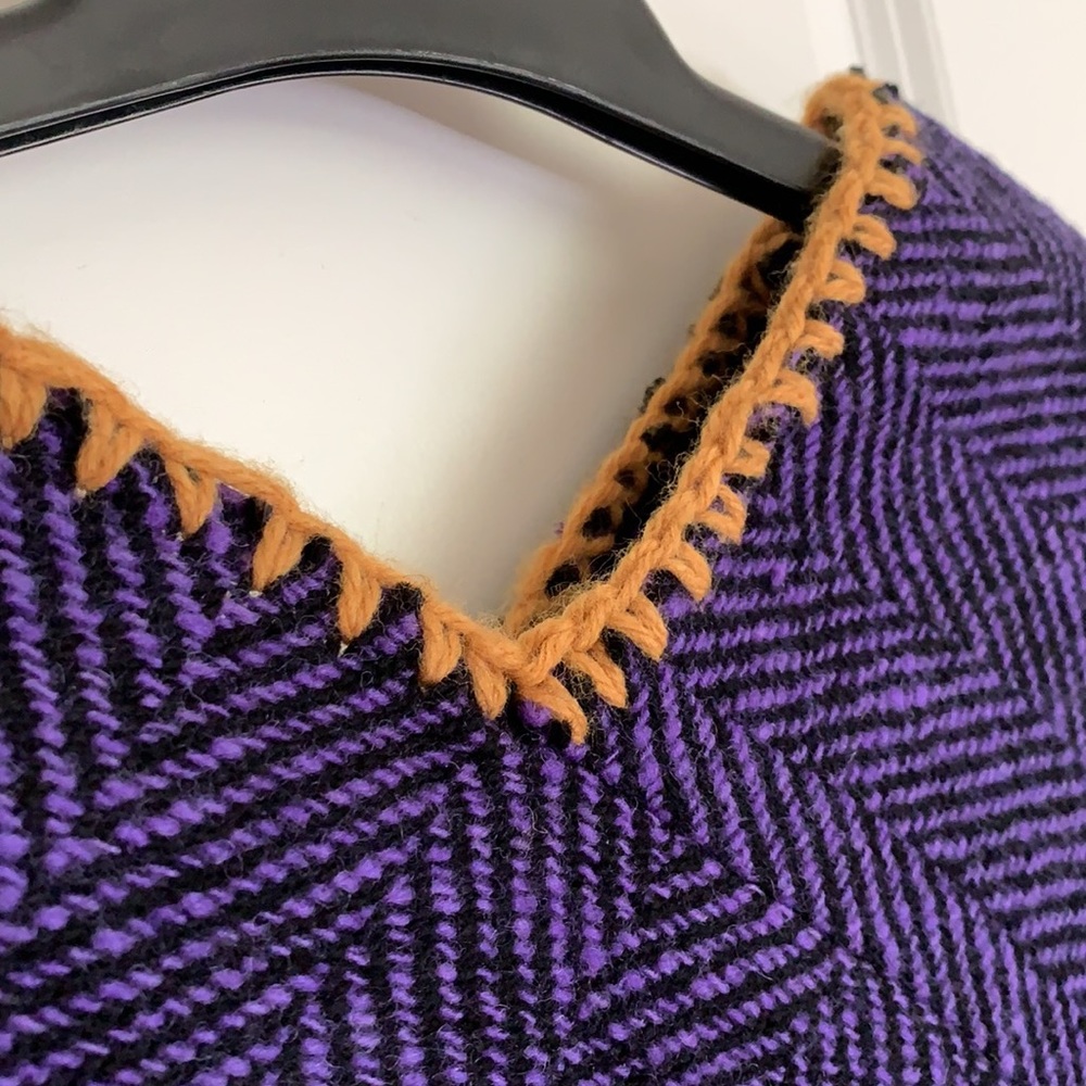 ❤️🔥 *** SOLD *** Artisan child’s poncho - handwoven in Quebec - Picture 6 of 10